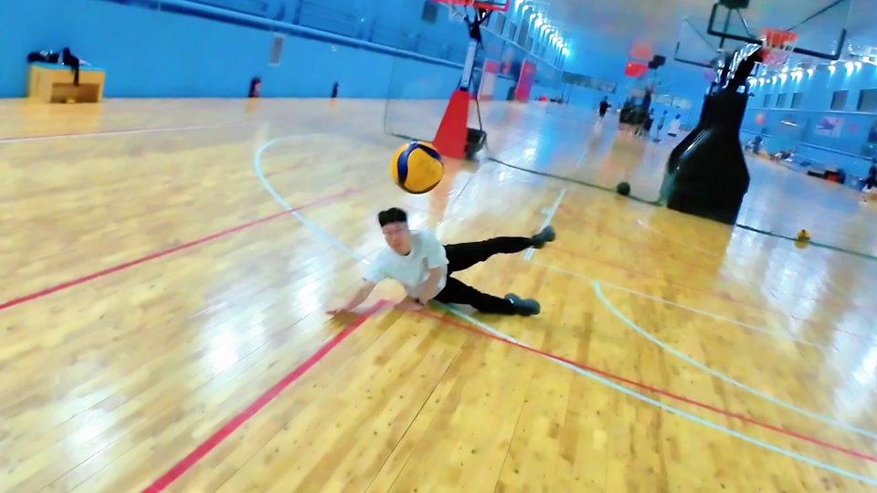 李璇