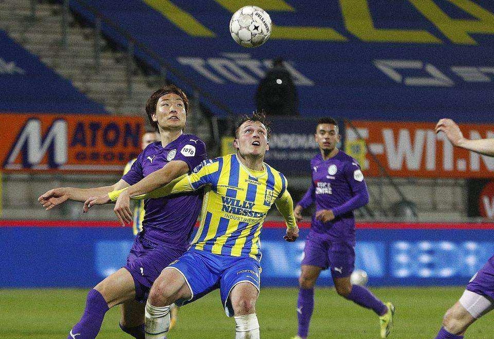 间的默契配 间的默契配