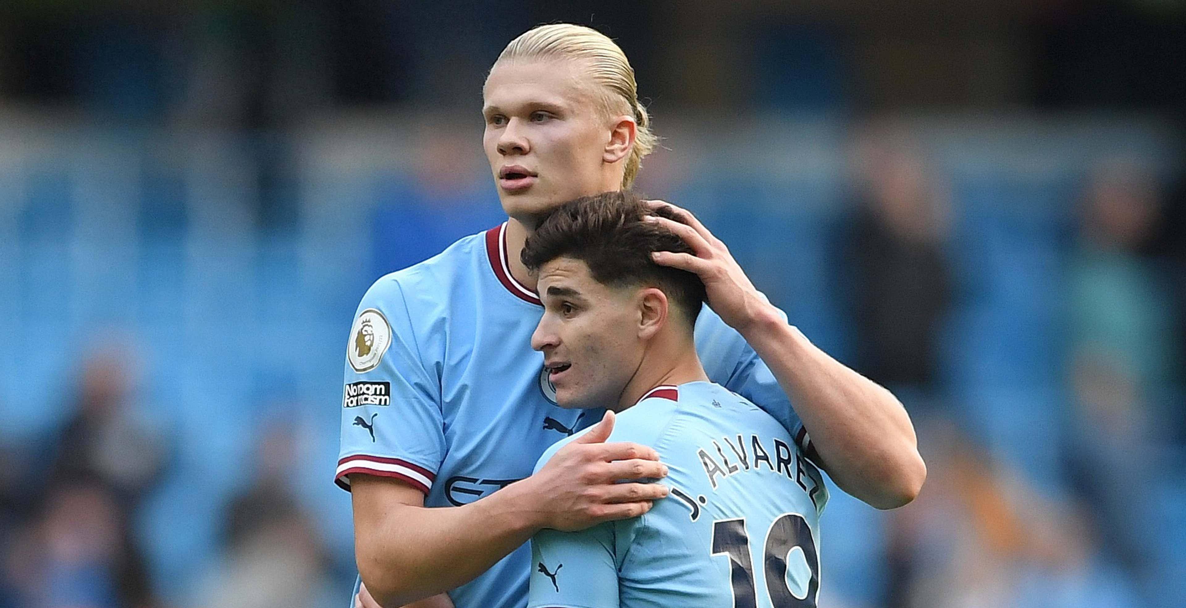 并排版成更 并排版成更