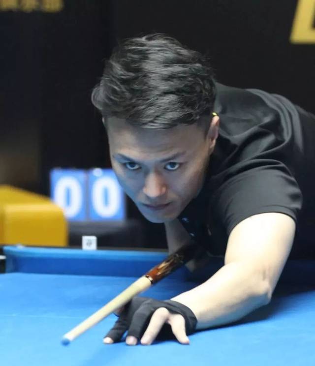 中场球员的 中场球员的